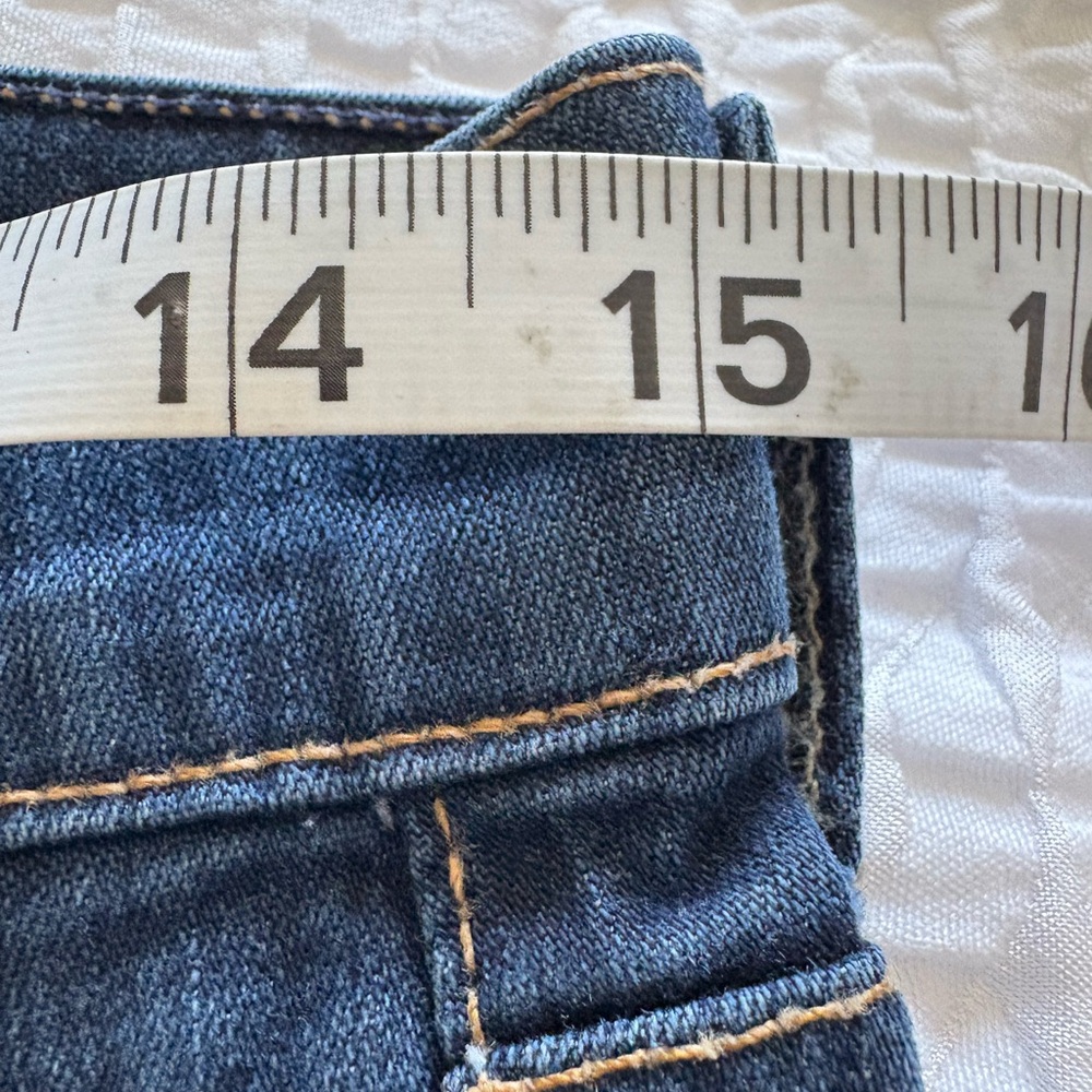Citizens Of Humanity Petite The Dita Bootcut Leg Jeans Size 28 - Picture 16 of 16